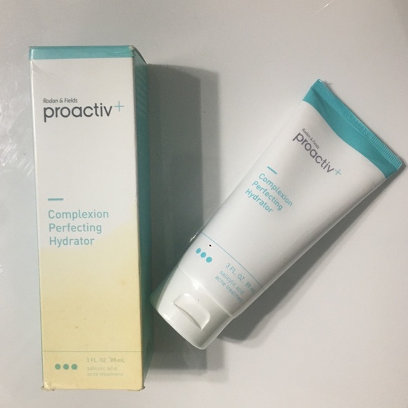 Proactiv Complexion Hydrator - Picture 6 of 7